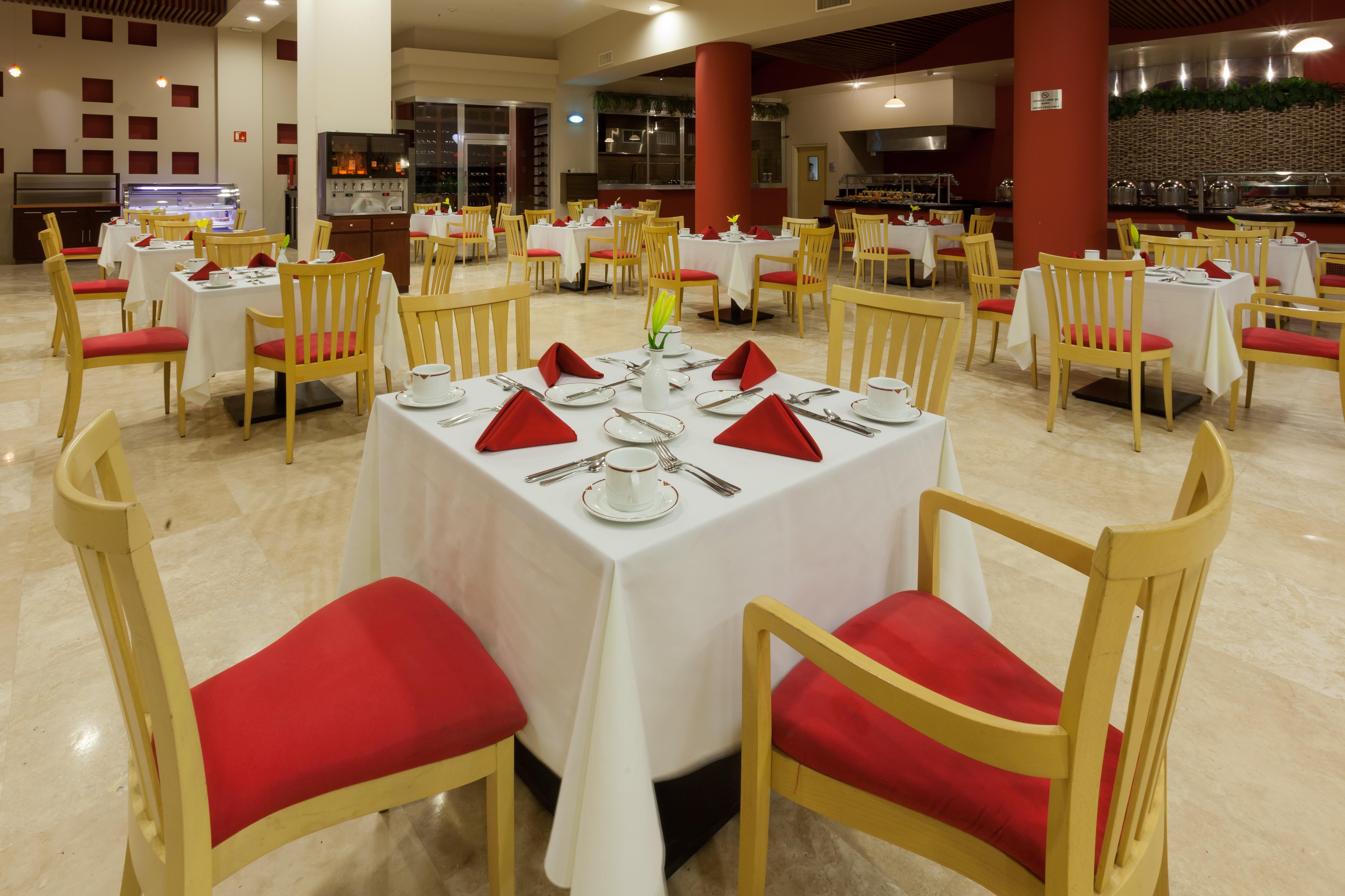 Holiday Inn Tuxpan - Convention Center By Ihg Екстер'єр фото